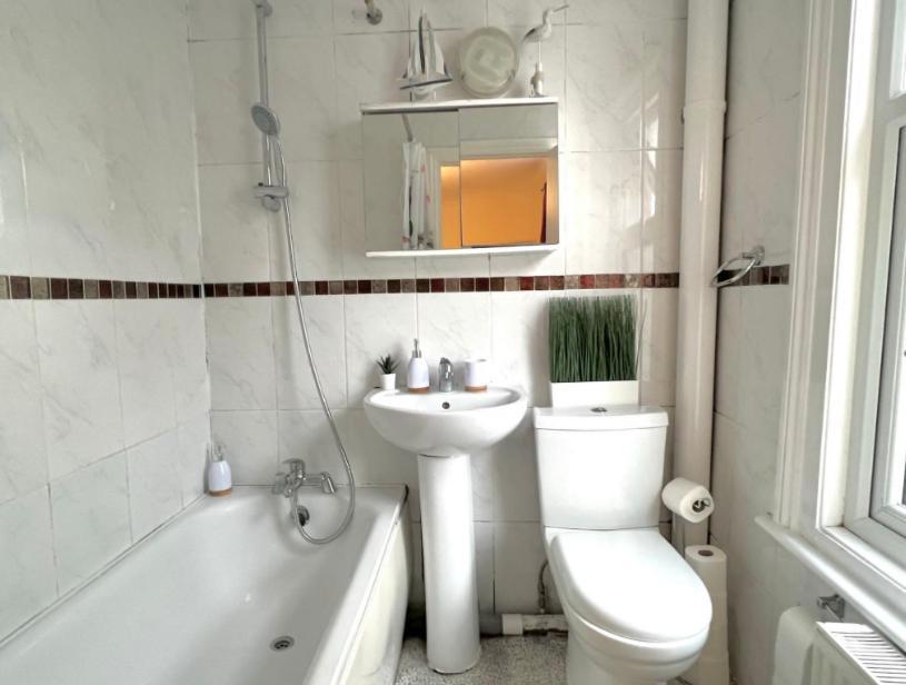 Апартаменты Beautiful Flat In Brixton Лондон Экстерьер фото